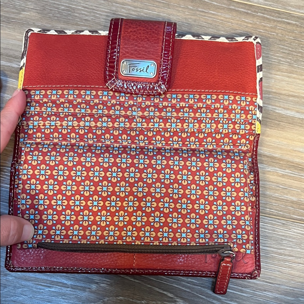Fossil Colorful Patterned Wallet - Picture 3 of 4